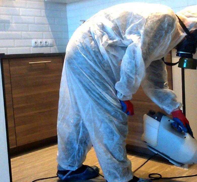 Чем характеризуется обработка от тараканов туманом? какой вариант лучше -холодный или горячий метод дезинфекции? Как правильно подготовить помещение? Как действует туман против тараканов?